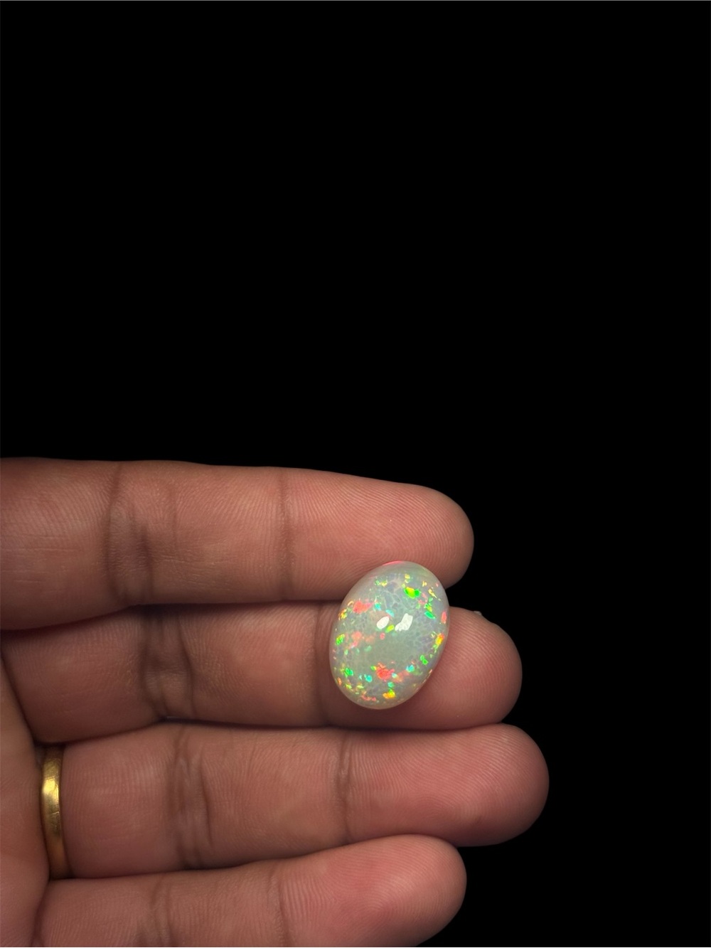14.3 Ct Natural Ethiopian Opal Honeycomb Pattern Oval Cabochon Multicolor Fire